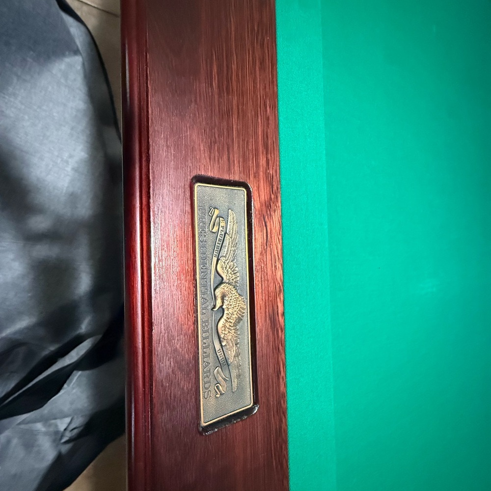 Pool Table - Picture 4 of 7